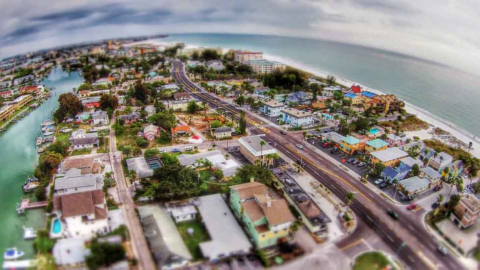 Private Getaway For You And Your Family In Treasure Island